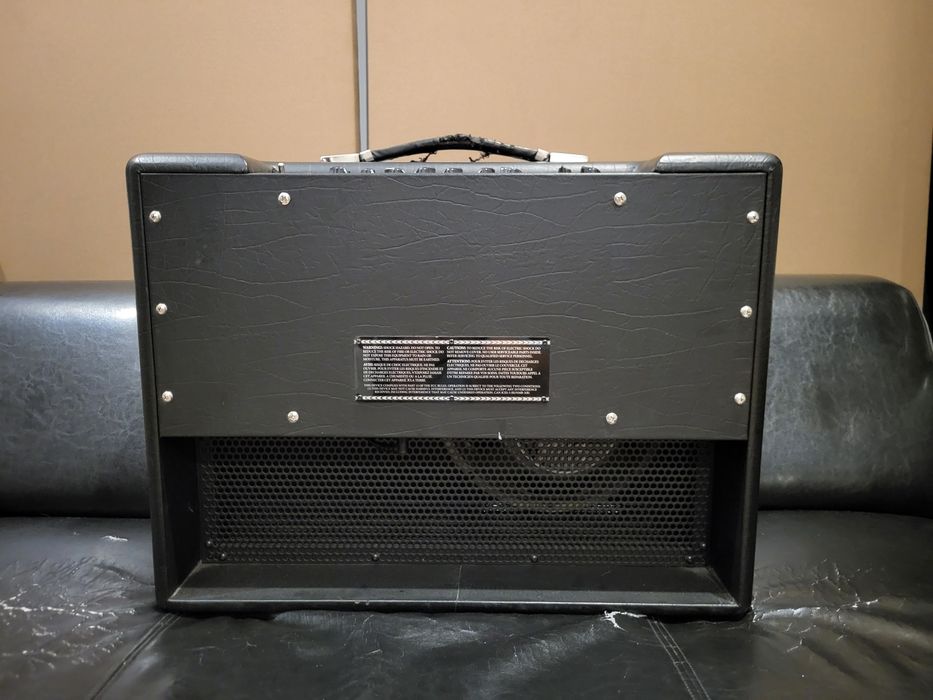Piec gitarowy combo lampowe Blackstar Artist 15