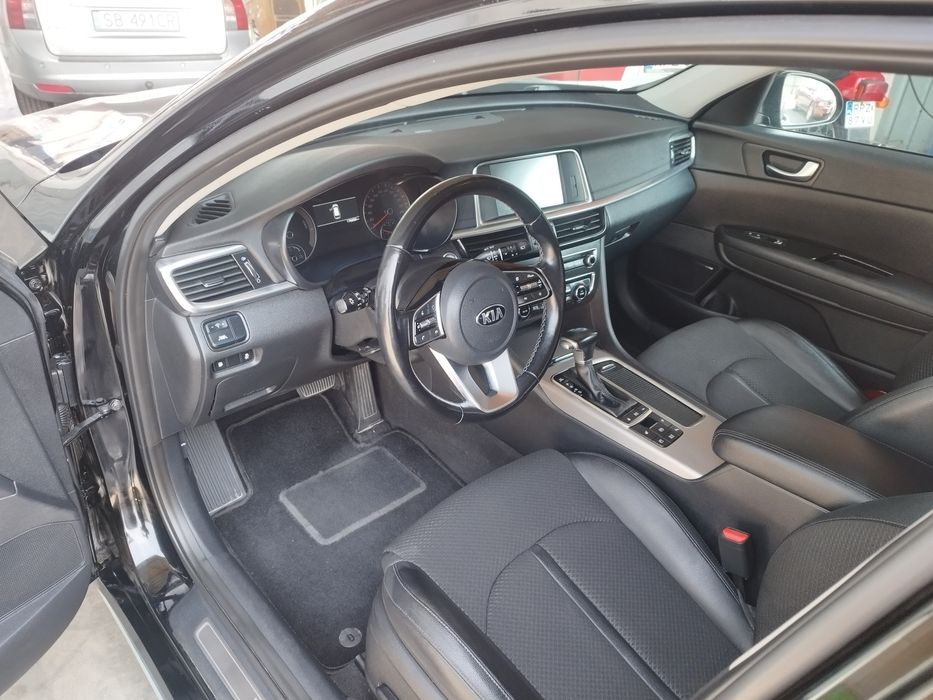 Kia Optima kombi  2.0 GDI PHEV 205 km