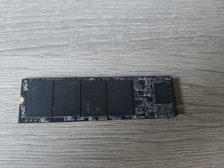2miesięczny dysk 2TB ssd m2 xpg gammix s60 457h gwarancja x4 gen 4 nvme