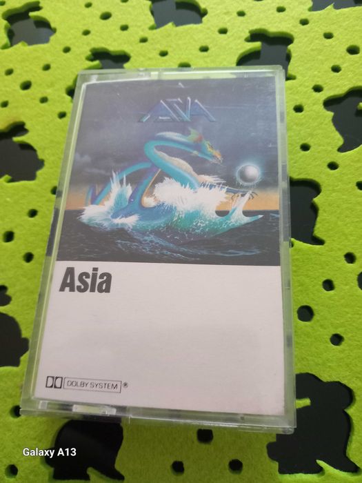 Asia asia debiut kaseta mc