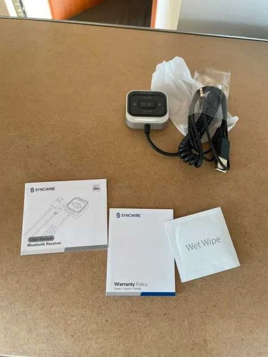 Odbiornik Bluetooth samochodowy Syncwire SW-BR998 z zestawem głośnomówiącym
