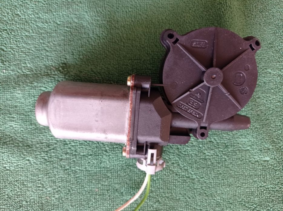 Motor de vidro direito Renault Twingo 1