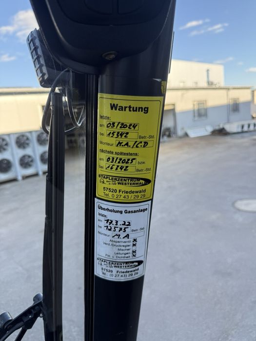 Навантажувач Linde H25T-01 2012 рік