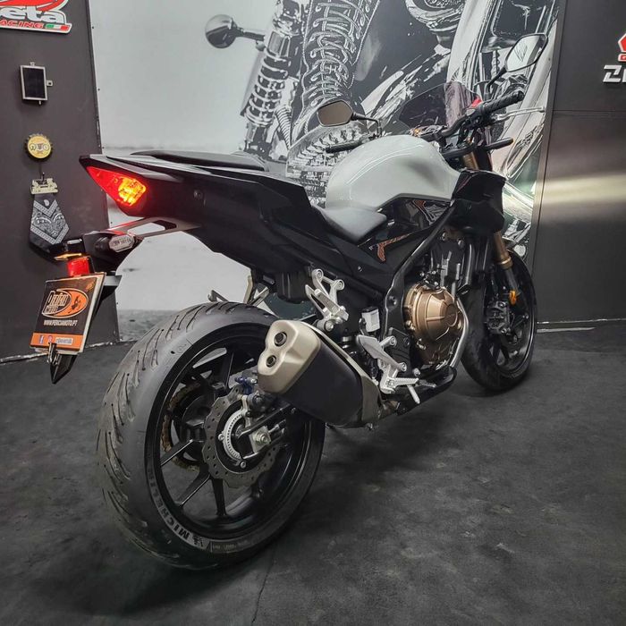 Honda CB500F 2023