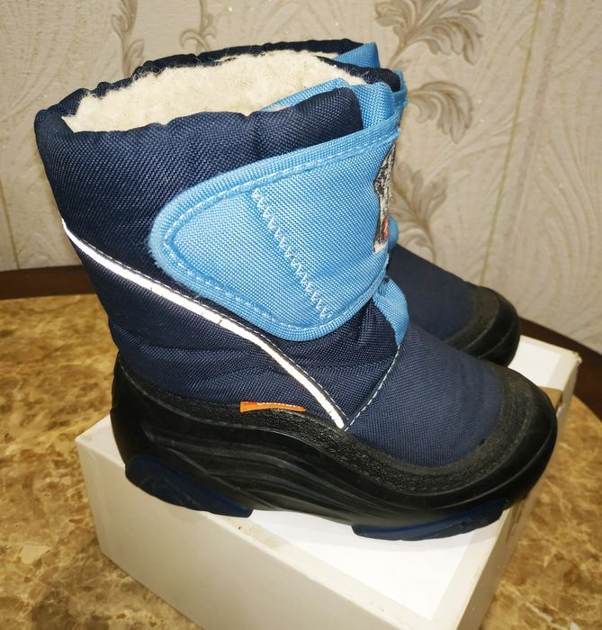 Зимові сапожки Demar 26-27 р.Польща.