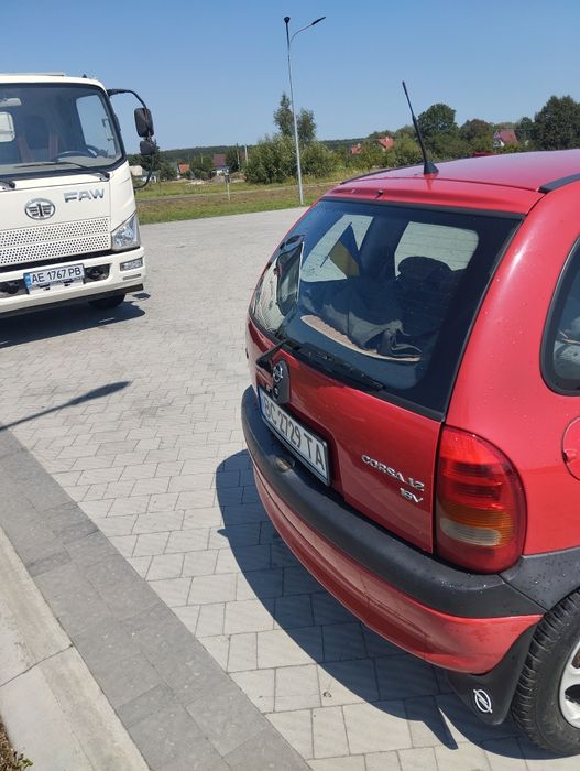 Опель Корса 1.2 Автомат
