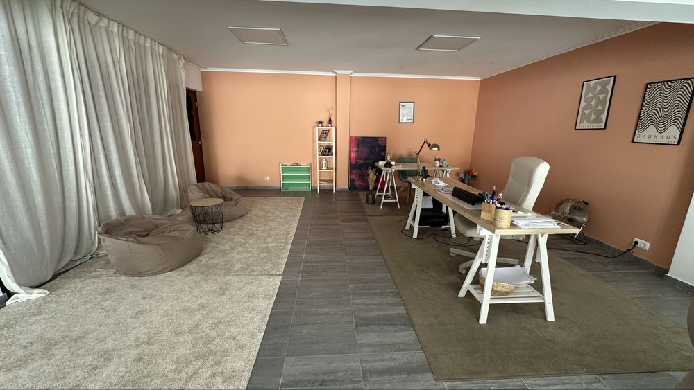 Aluga-se atelier Caxias