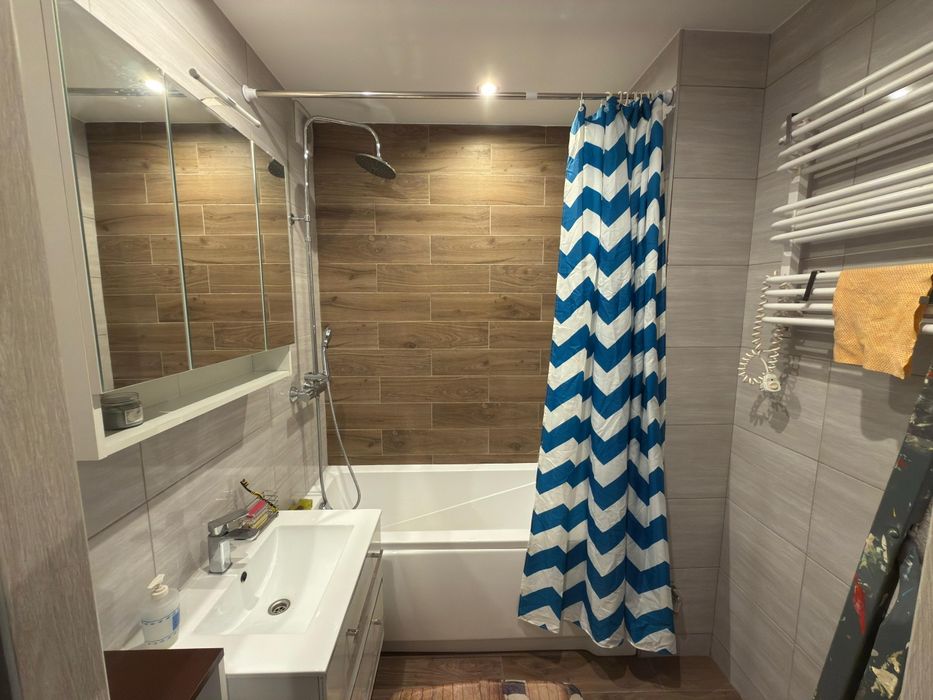 Wynajmę lub sprzedam 3 pokojowe mieszkanie w centrum Łazisk Górnych