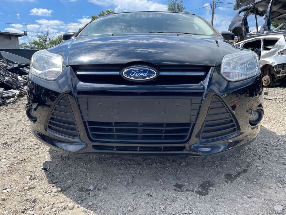 ZDERZAK PRZÓD FORD FOCUS MK3 KOLOR FB