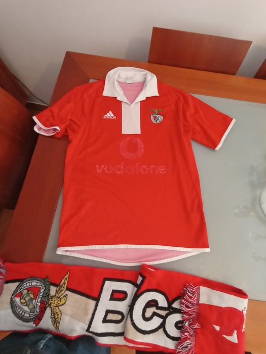 camisola do Benfica - orginal - 2004-2005  + Cachecol	2004 - 2005	vodafone espirito santo adidas