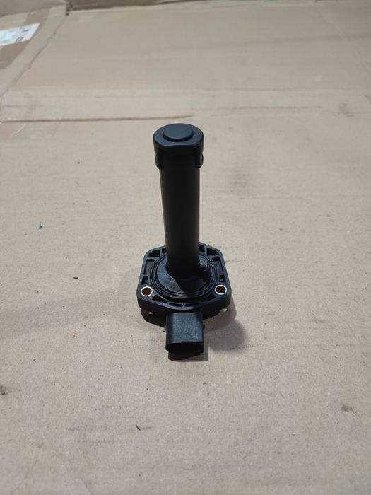 Czujniki poziomu oleju BMW F10 f11 f30 f31 f20 f21 X3 f25 oryginał