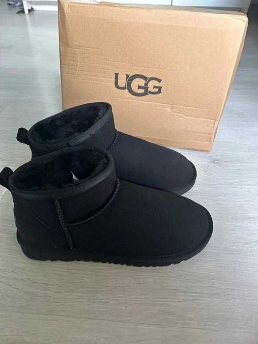 UGG Classic Ultra mini R.37