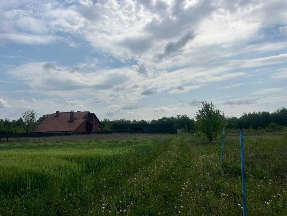 Продається земельна ділянка в Агрономічному