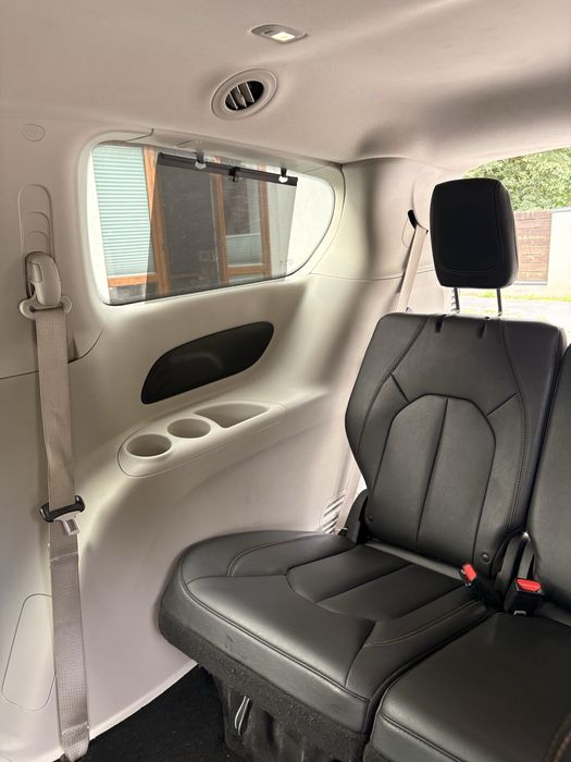 Chrysler Pacifica 2020 r Touring L
