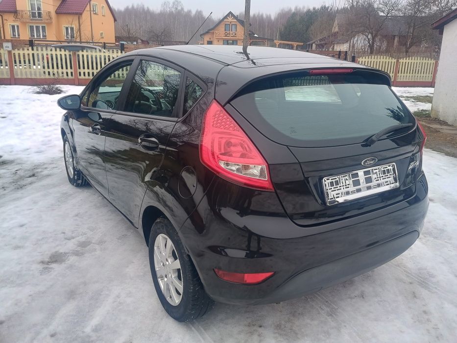 Ford Fiesta,benzynka,2010 rok