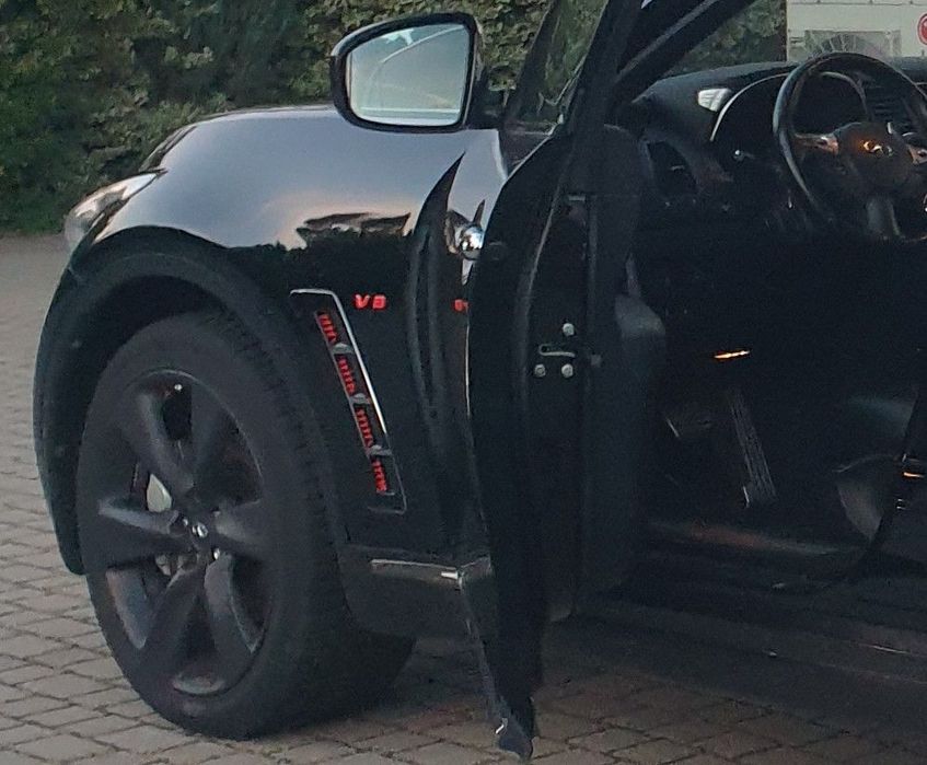 Infiniti FX