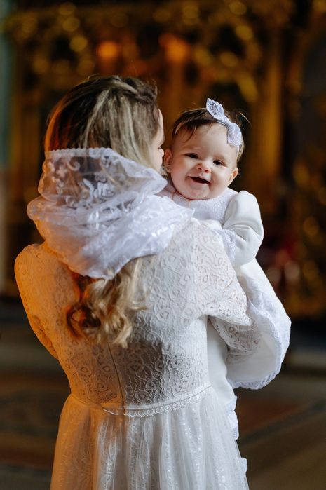 Одяг для хрестин, фемелі лук