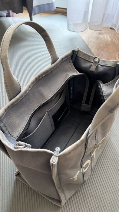 Marc Jacobs The Tote Bag