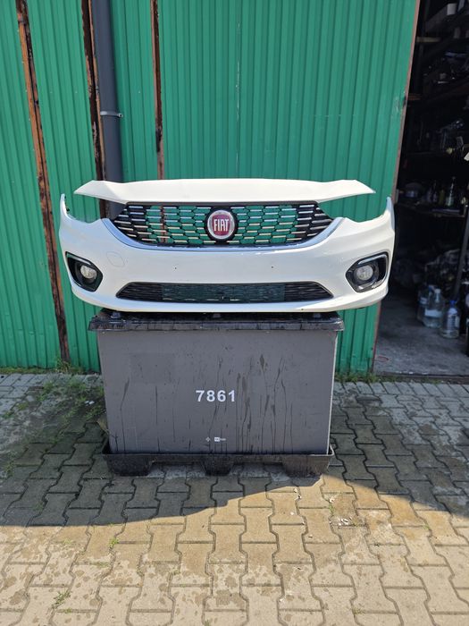 Fiat tipo zderzak przod bialy  5d kombi