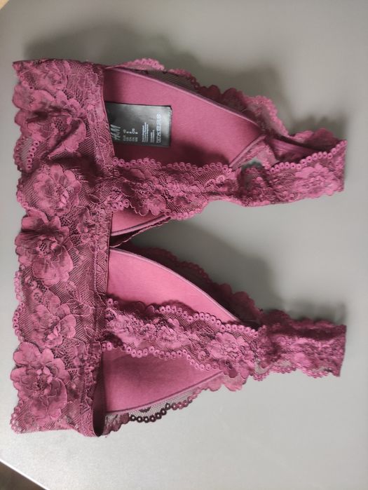 Biustonosz kolor śliwkowy koronkowy rozm. 40, 75C firmy H&M