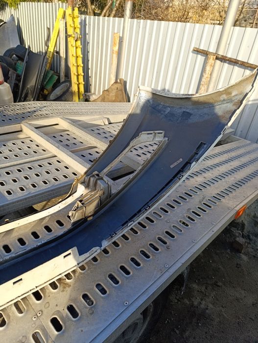 Передній бампер пасат b7 америка