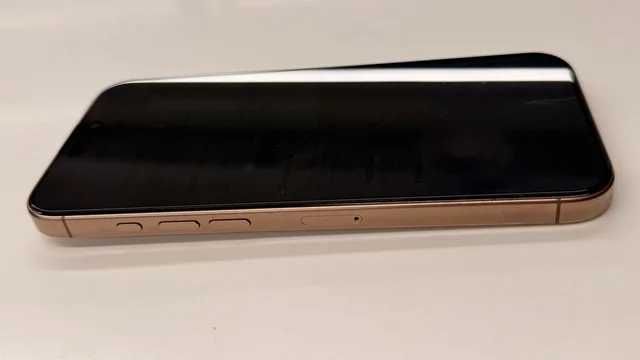 Apple iphone 16 pro max 1TB desert titanium