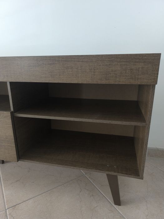 Móvel de TV MOVIFLOR Aarhus 180cm – Nogueira (Com Fatura)