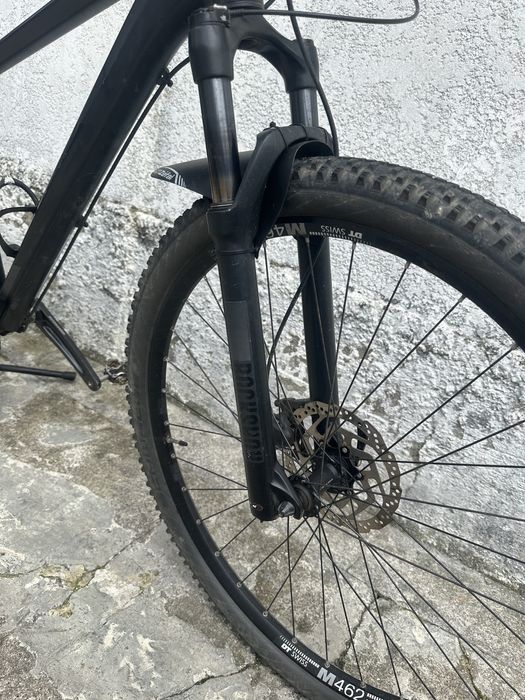 Bicicleta btt cube roda 29