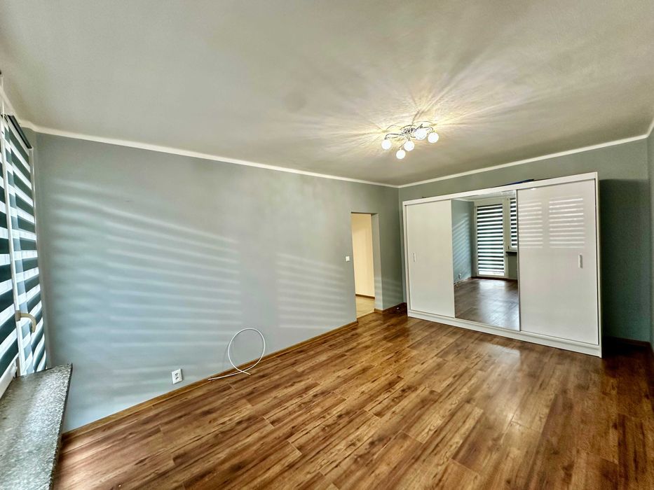 Bardzo ładne mieszkanie 2 pok niezależne, balkon os.Paderewskiego