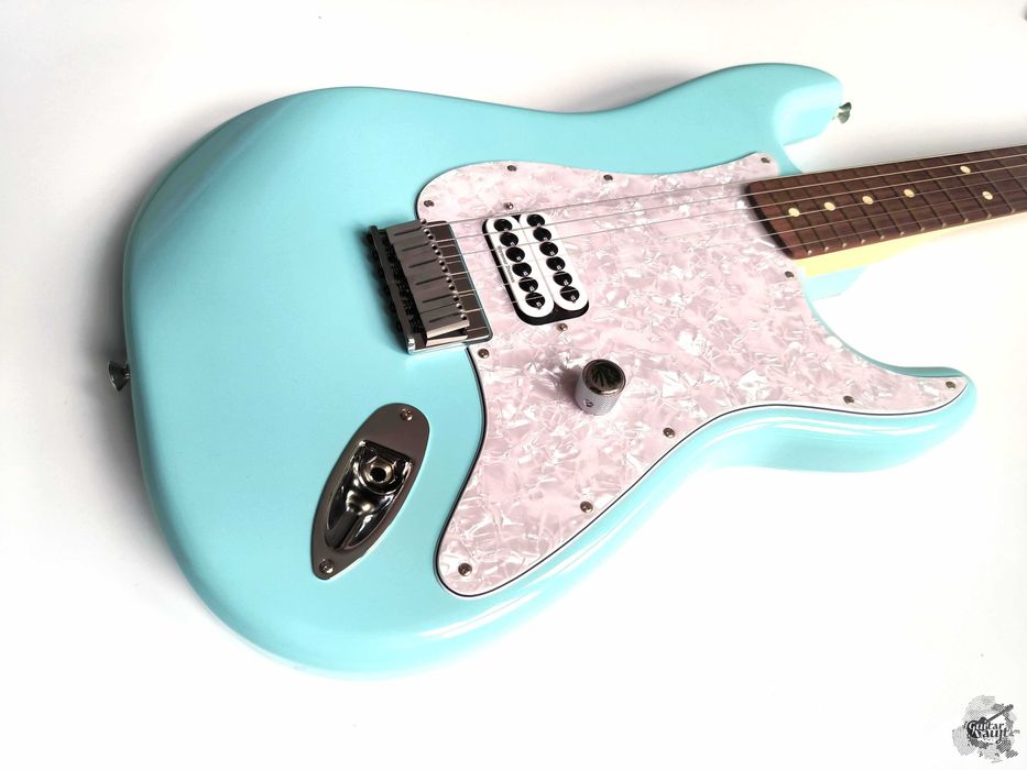 $1299 Новий Fender® Limited Edition Tom DeLonge Stratocaster® '2023