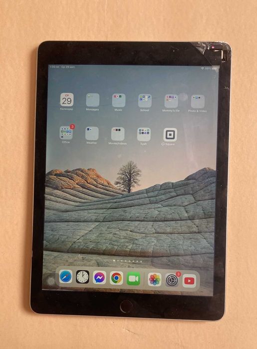 Планшет A1566 iPad Air 2 Space Gray 32 GB на забчастини