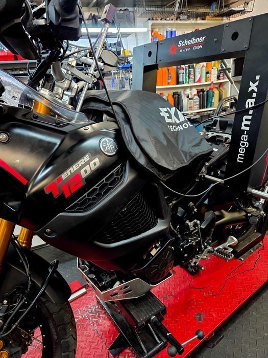 Pomiar ramy motocykla / Laserowa weryfikacja geometrii motocykla