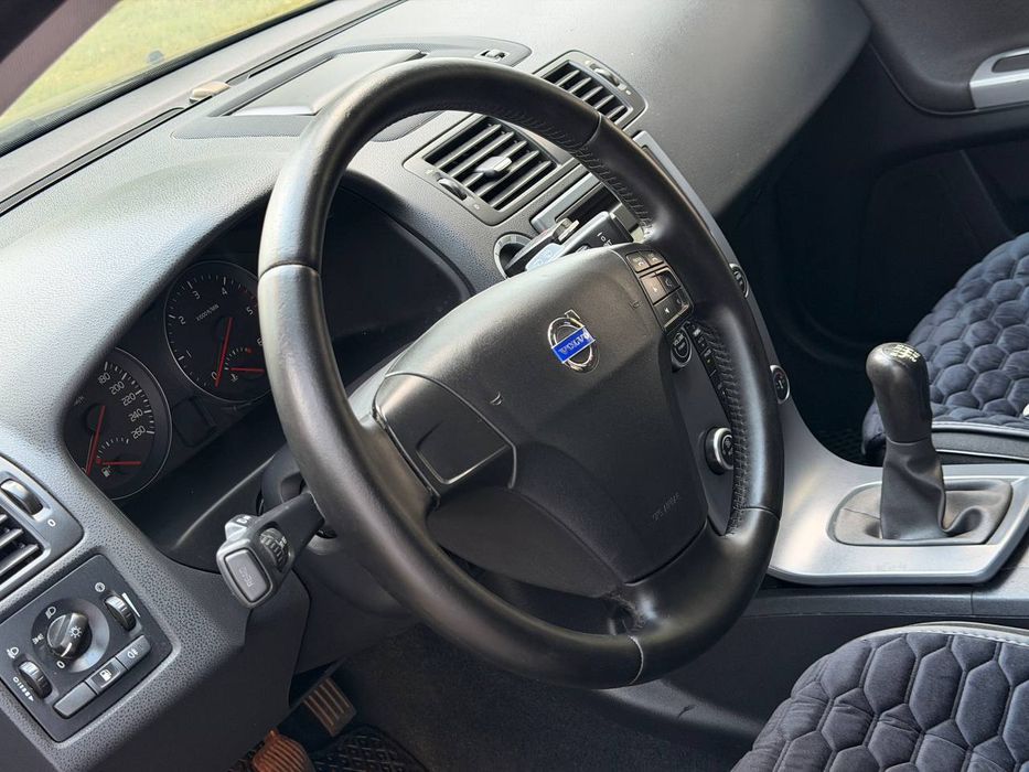 Продам Вольво V50 Дизель