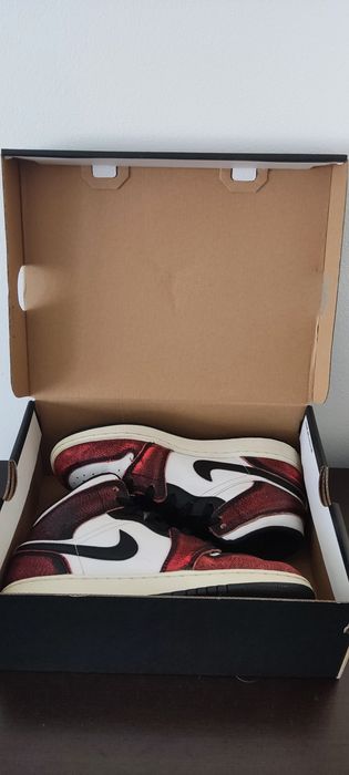 Sapatilhas Air Jordan 1 Mid SE 36