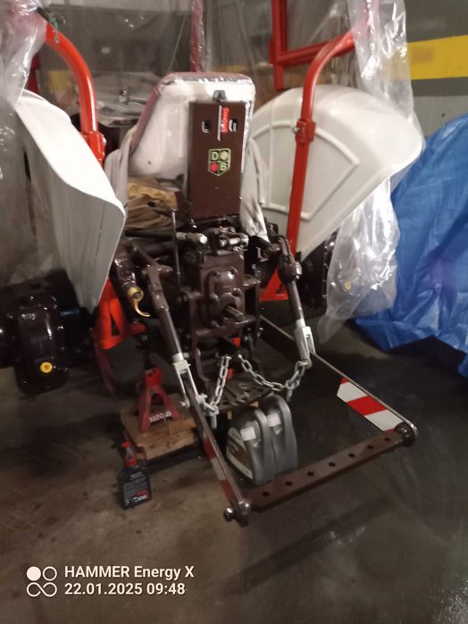 Ciągniki rolnicze -traktory Odrestaurowanie Gdynia ul. Hutnicza 12a