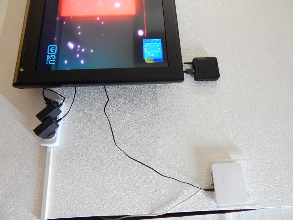 Сдаю квартиру почасово, посуточно спальных мест 2+2+2