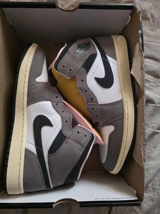 Air Jordan 1 Mid SE Oil Grey/Cave Stone