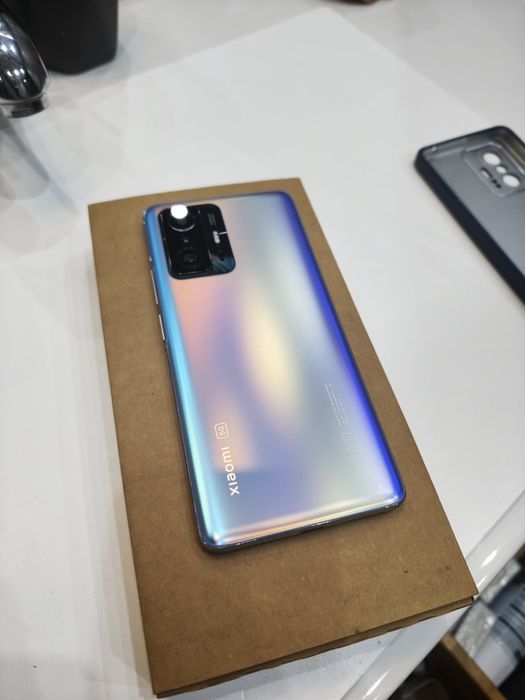 Xiaomi 11T pro /12 GB RAM / 256gb