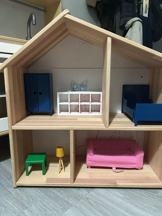 Casinha madeira ikea