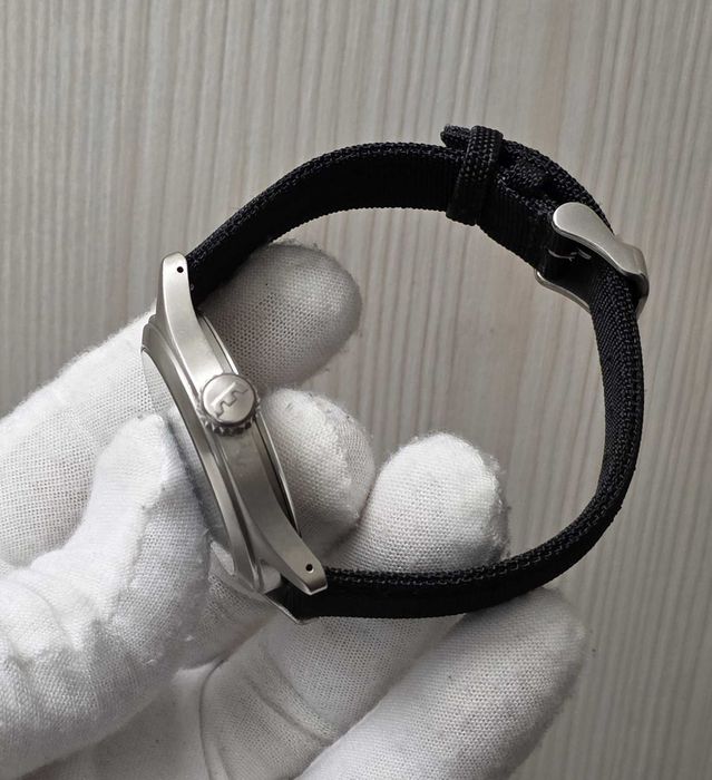 Чоловічий годинник Glycine Incursore 3762 Mechanical 44mm