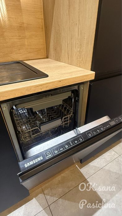 Продам 2 к Ривер Парк , Победа , Набережная , рядом Центр