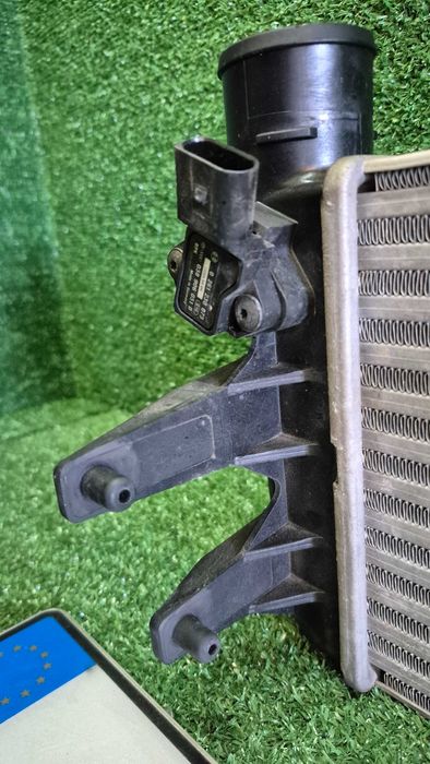 Intercooler Audi A4 B6 B7 8E 1.8T 2.0 TFSI 1.9 TDI 2.0 TDI Ref. 8E0145805R Original em excelente estado