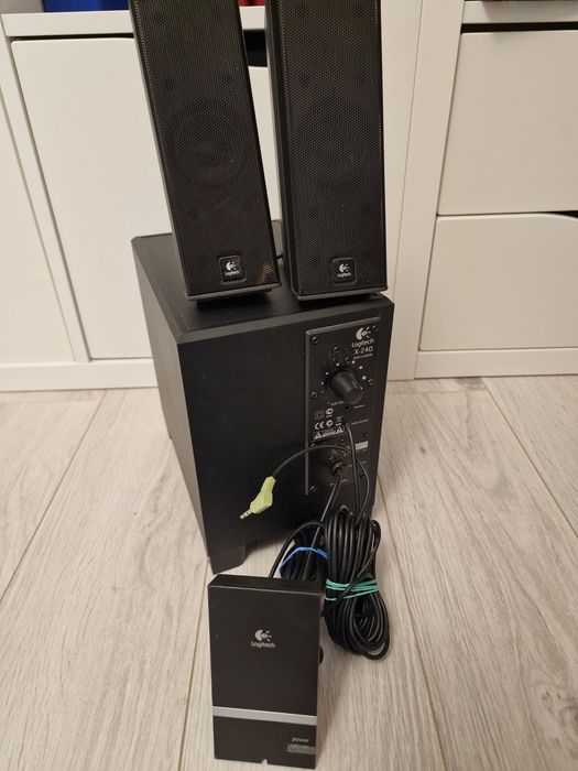 Głośniki 2.1 Logitech x 240
