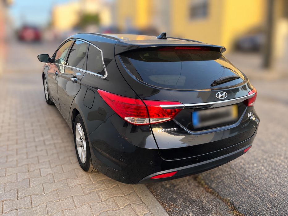 Hyundai i40 SW 1.7 CRDi Blue Style 136cv | Nacional | GPS | Câmara — photo 2