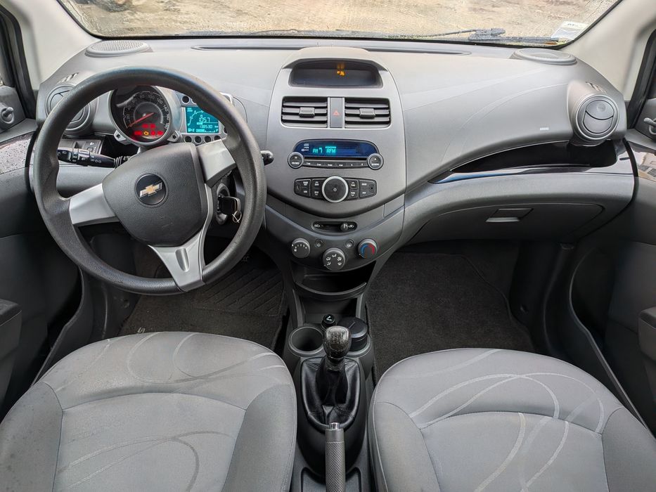 Chevrolet Spark 1.0 i LS 68 CV 10