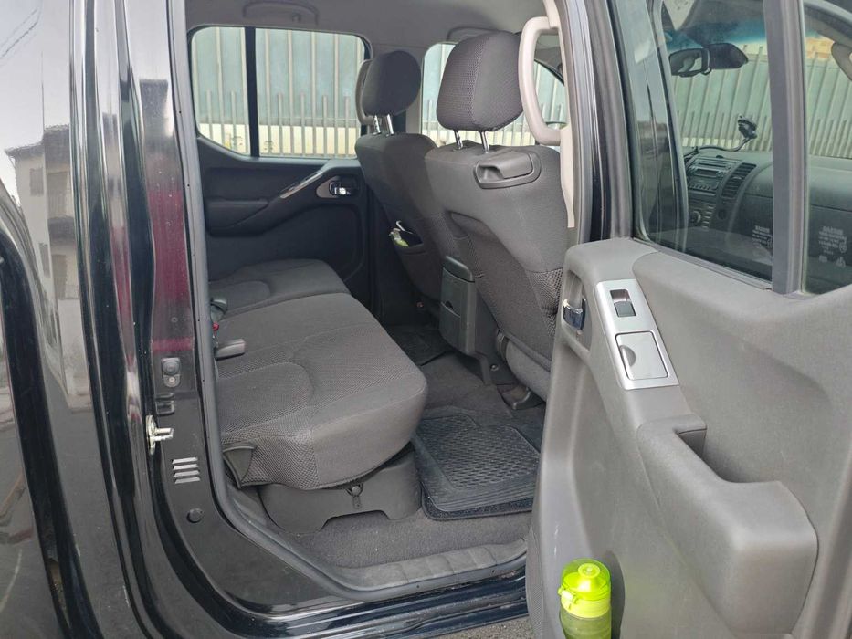 Nissan Navara D40 (5 lugares) - Apenas 117.916 km REAIS