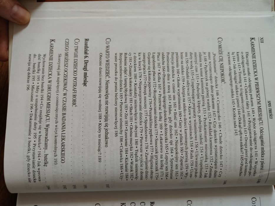 Pierwszy rok życia dziecka poradnik książka