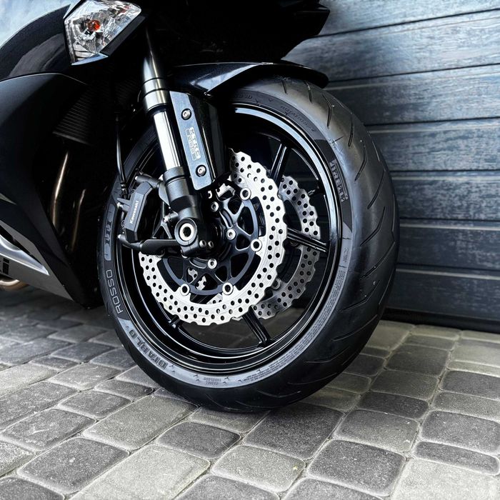 Продам мотоцикл Kawasaki Ninja 1000 (7469)