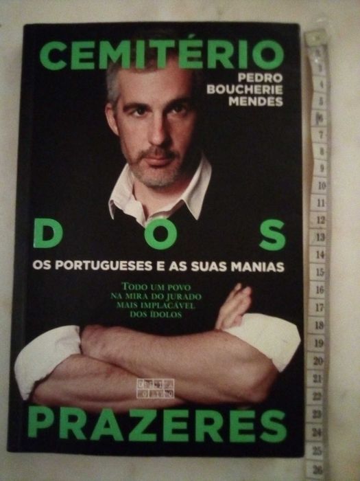Livro Cemiterio dos Prazeres - (Pedro Boucherie Mendes)