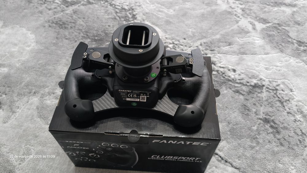 Volante Fanatec Formula V2. 5 com QR2